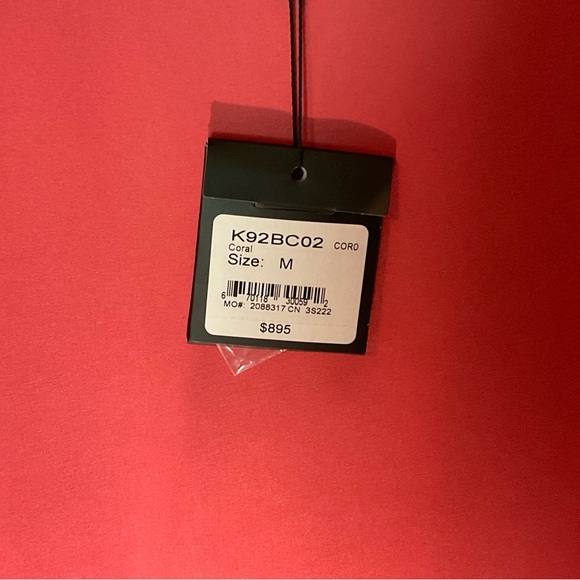 💕NWT St John Collection Liquid Satin top and pant Size: Top: M, pant: 10. - Picture 9 of 12